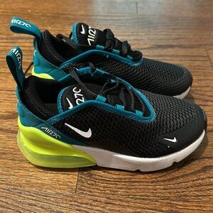 Nike preschool air max 270